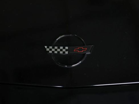 Used 1995 Chevrolet Corvette Coupe image 16