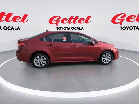 Used 2023 Toyota Corolla LE image 9
