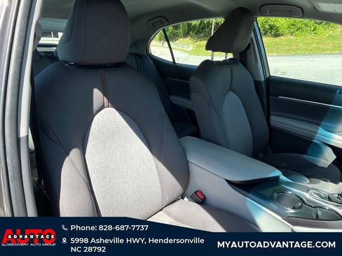 Used 2018 Toyota Camry LE w/ Protection Package (Q2) FWD image 30