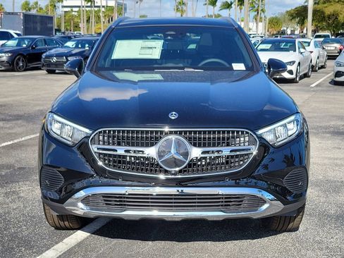 New 2026 Mercedes-Benz GLC 300 image 2