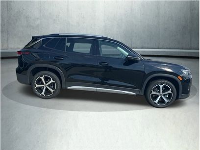 New 2025 Volkswagen Tiguan SE