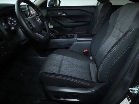 Certified 2026 Nissan Rogue S image 18