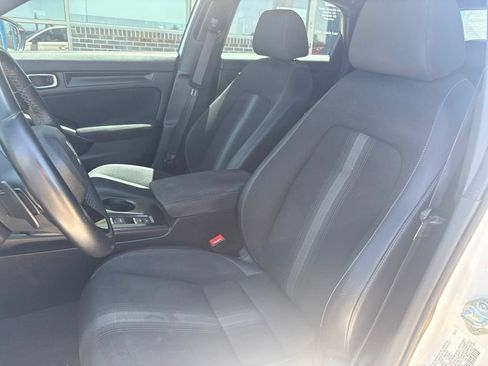 Used 2023 Honda Civic Sport image 11
