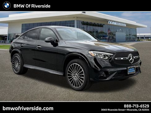 Used 2025 Mercedes-Benz GLC 300 4MATIC image 1