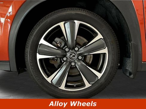 Used 2019 Lexus UX 250h w/ Premium Package AWD/4WD image 32