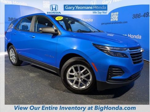 Used 2024 Chevrolet Equinox LS FWD image 2