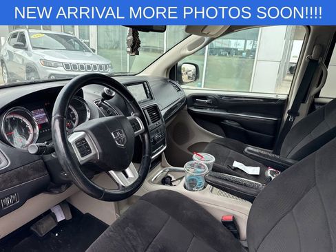 Used 2012 Dodge Grand Caravan Crew w/ Crew Value Pkg FWD image 9