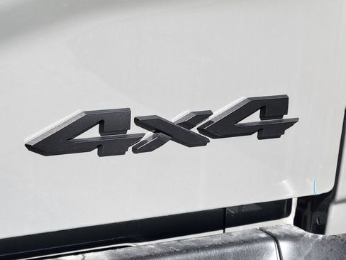 New 2026 RAM 2500 Limited AWD/4WD image 21