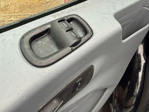 Used 2017 Ford Transit 250 148 Low Roof image 19