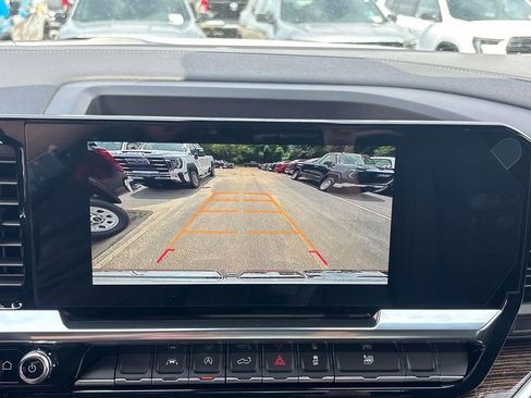 New 2025 GMC Sierra 1500 SLE w/ Snow Plow Prep Package image 12