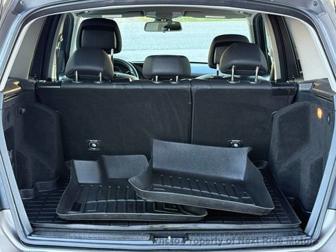 Used 2015 Mercedes-Benz GLK 250 BlueTEC 4MATIC image 17