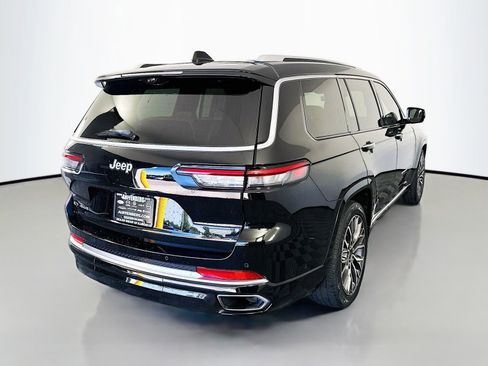 Used 2021 Jeep Grand Cherokee L Summit AWD/4WD image 7