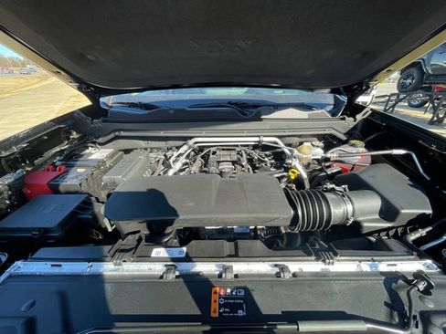 New 2026 GMC Canyon AT4 w/ Nightfall Edition image 32
