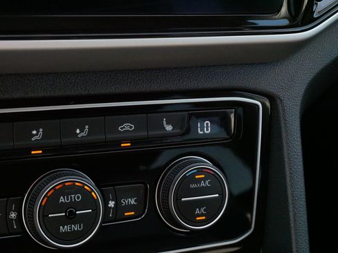 Certified 2022 Volkswagen Atlas SE AWD/4WD image 28