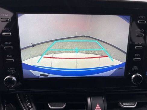 Used 2019 Toyota C-HR XLE image 2