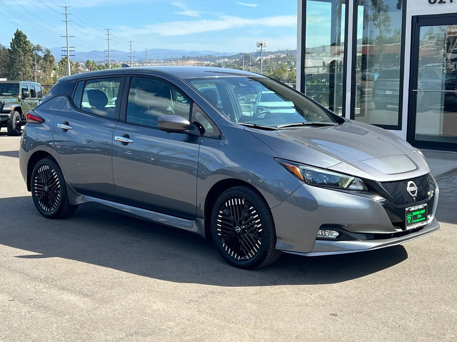Used 2024 Nissan Leaf SV Plus FWD image 3