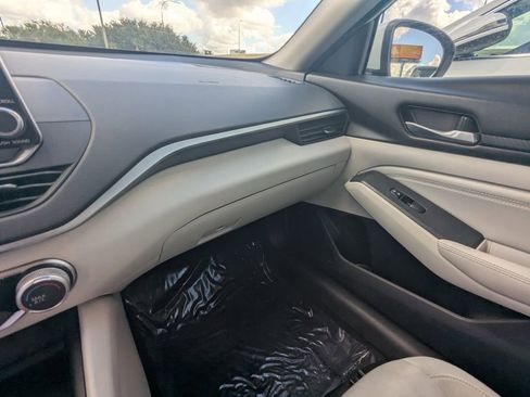 Used 2020 Nissan Altima 2.5 S image 4