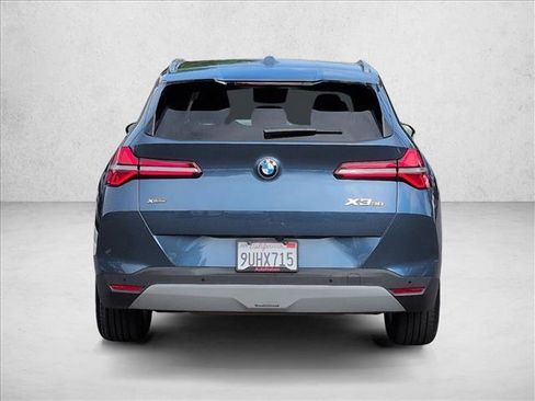 Used 2025 BMW X3 xDrive30i w/ Premium Package image 7