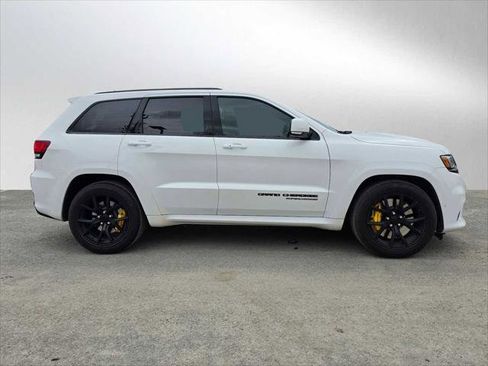 Used 2019 Jeep Grand Cherokee Trackhawk AWD/4WD image 2