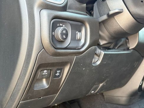 Used 2025 RAM 1500 Tradesman AWD/4WD image 12