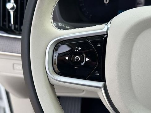 New 2026 Volvo XC90 B6 Ultra w/ Protection Package image 24