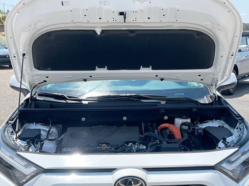 Used 2025 Toyota RAV4 XLE w/ Convenience Package AWD/4WD image 31