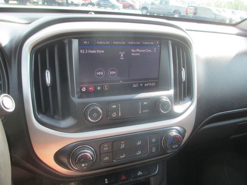 Used 2022 GMC Canyon Elevation image 23