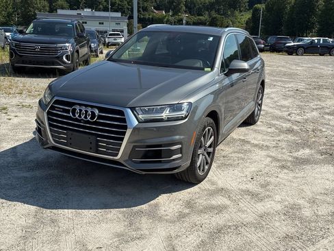 Used 2017 Audi Q7 3.0T Premium Plus AWD/4WD image 2