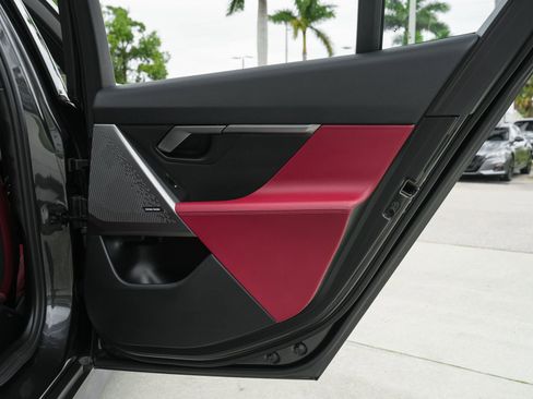 Used 2024 BMW 530i w/ M Sport Package image 37