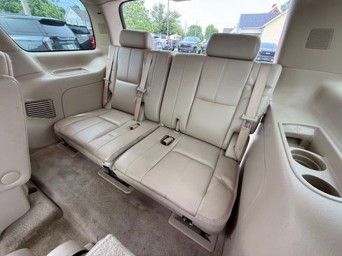 Used 2008 Chevrolet Tahoe LTZ w/ LTZ Preferred Equipment Group AWD/4WD image 24