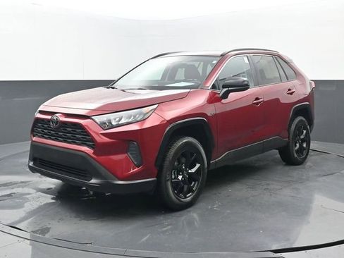 Used 2021 Toyota RAV4 LE FWD image 23