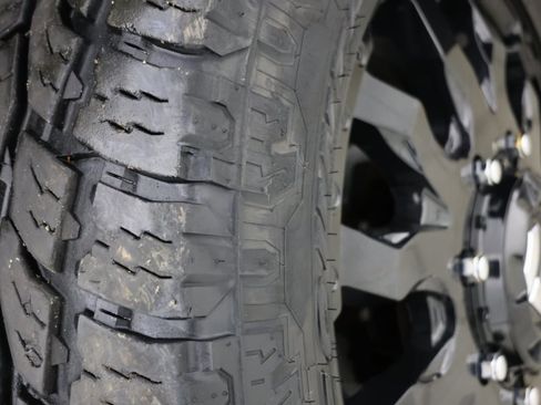 Used 2022 GMC Sierra 3500 Denali image 14