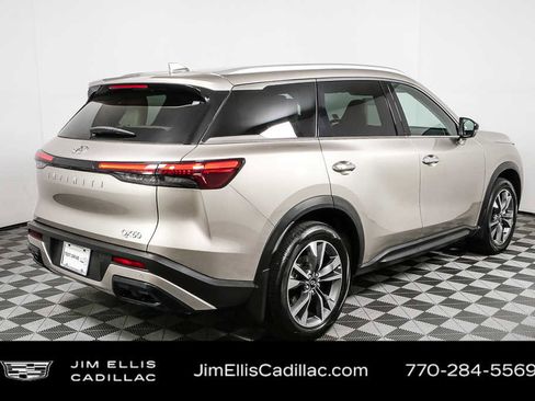 Used 2025 INFINITI QX60 Luxe image 3