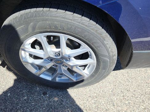 Used 2022 Chevrolet Equinox LT AWD/4WD image 6