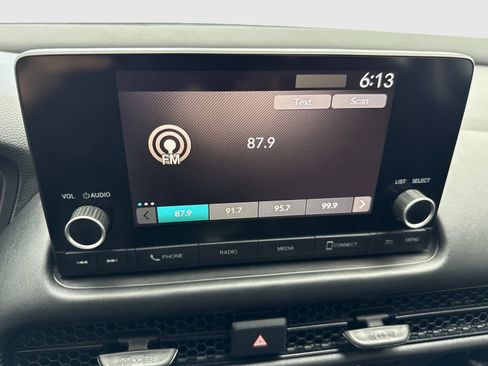 Used 2023 Honda HR-V LX image 23