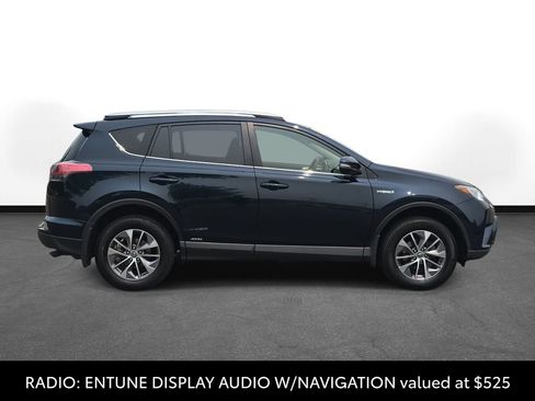 Certified 2018 Toyota RAV4 XLE AWD/4WD image 5