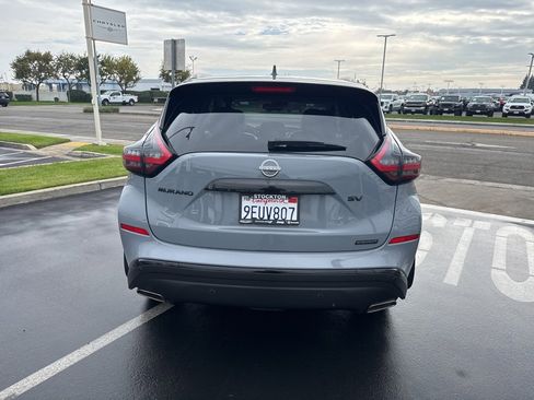 Used 2023 Nissan Murano SV w/ SV Midnight Edition Package image 6