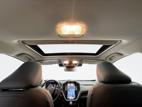 Used 2025 Subaru Crosstrek 2.5i Limited image 18