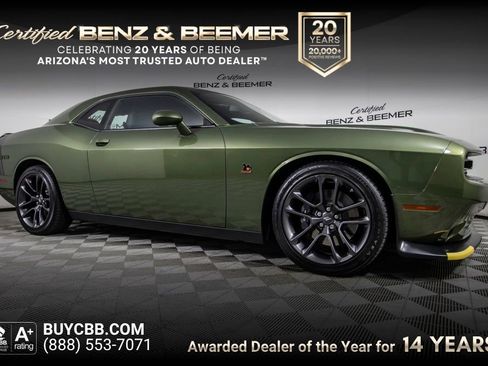 Used 2022 Dodge Challenger R/T Scat Pack w/ Plus Package RWD image 1
