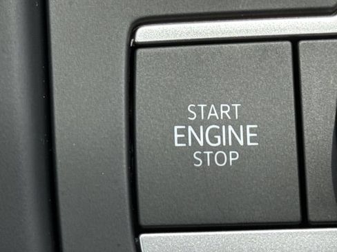 New 2026 Volkswagen Tiguan SE AWD/4WD image 16