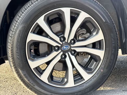 Used 2023 Subaru Forester Limited image 14