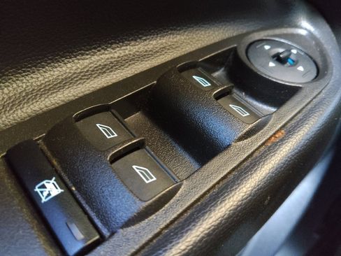 Used 2019 Ford Escape S FWD image 27