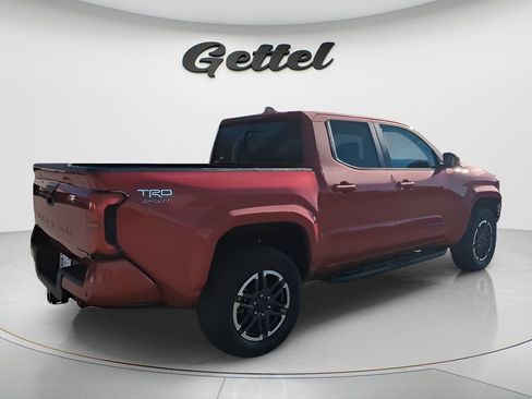 Used 2024 Toyota Tacoma TRD Sport w/ TRD Sport Upgrade Package image 8