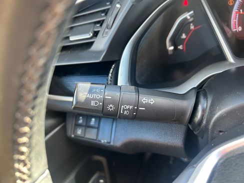 Used 2020 Honda Civic Sport image 22