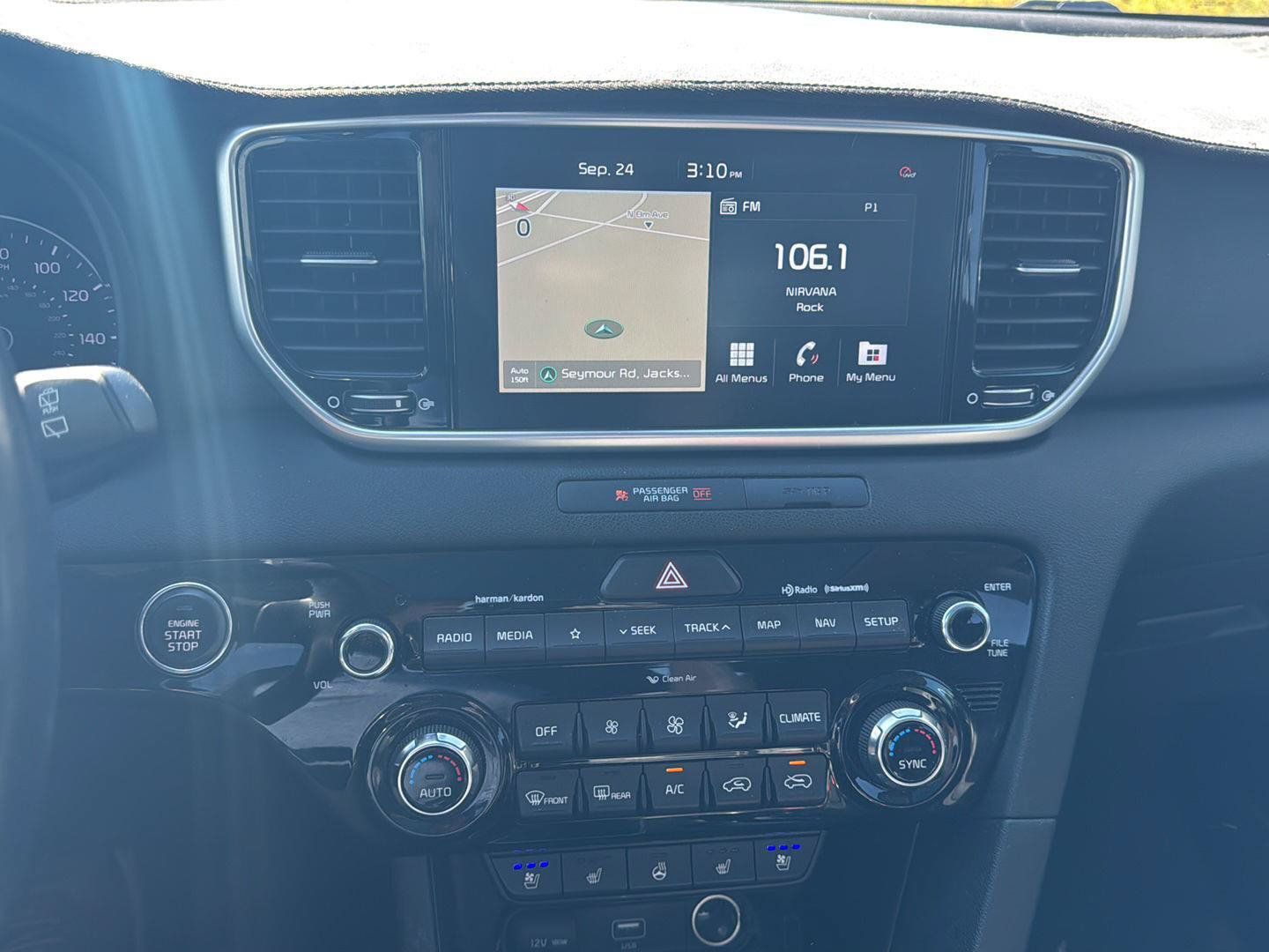 Used 2021 Kia Sportage EX w/ EX Technology Package FWD image 13