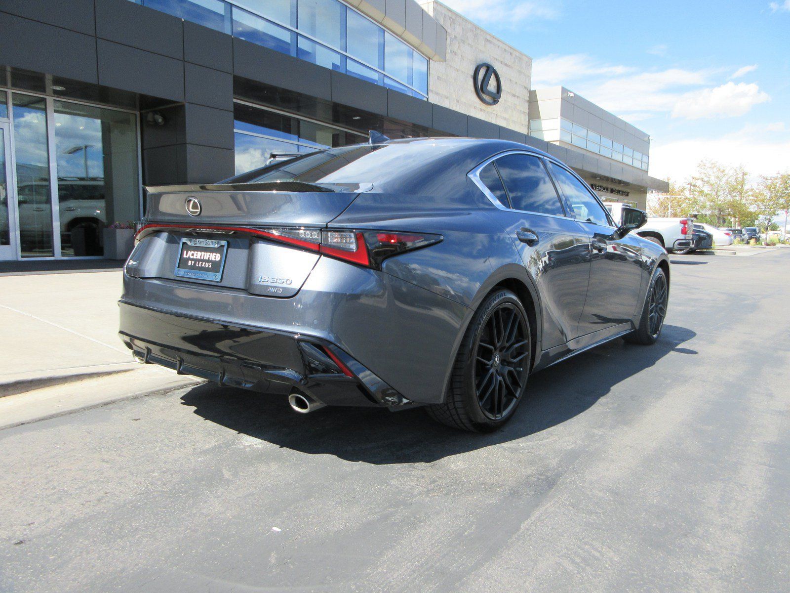 Used 2021 Lexus IS 350 F Sport w/ Dynamic Handling Package AWD/4WD image 11