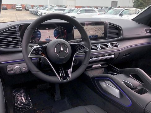 New 2026 Mercedes-Benz GLE 450 4MATIC Coupe image 16