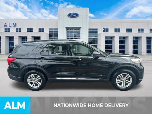 Used 2020 Ford Explorer XLT w/ Equipment Group 202A RWD image 4