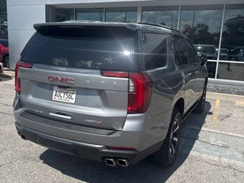 Used 2026 GMC Yukon AT4 w/ AT4 Premium Package AWD/4WD image 3