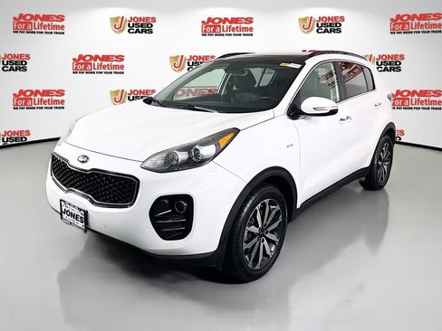 Used 2018 Kia Sportage EX w/ EX Premium Package image 13